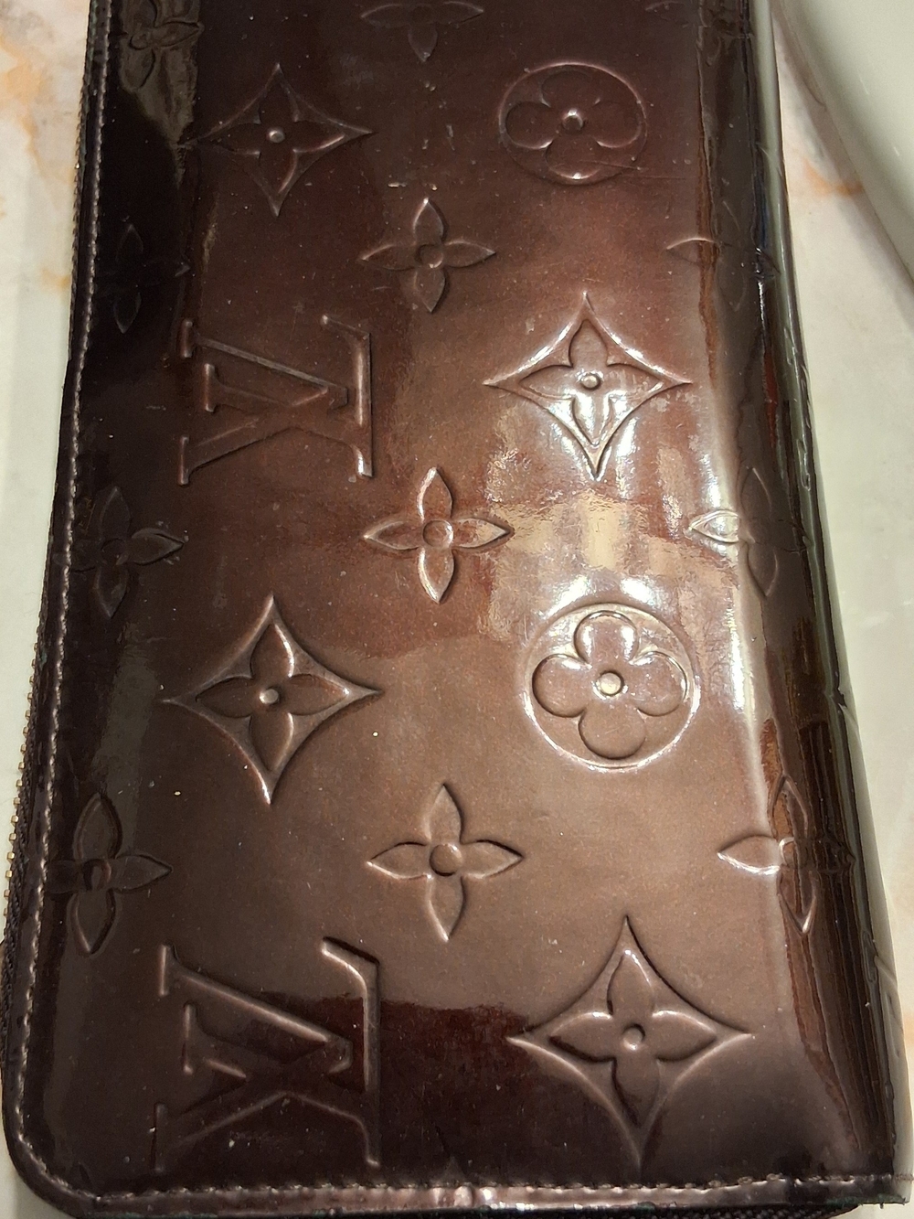 💯Authentic Louis Vuitton Patent Leather Zippy Long Wallet - Burgundy